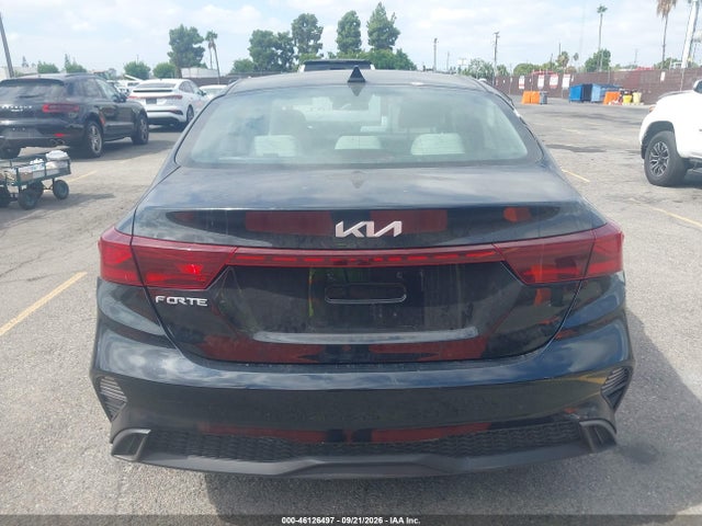 2023 Kia Forte Lxs მანქანა იყიდება აუქციონზე, vin: 3KPF24AD2PE676156, აუქციონის ნომერი: 46126497