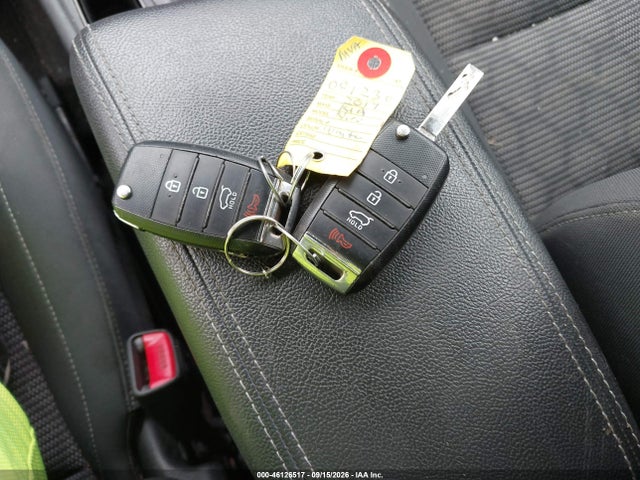 2017 Kia Niro Fe მანქანა იყიდება აუქციონზე, vin: KNDCB3LC0H5081238, აუქციონის ნომერი: 46126517