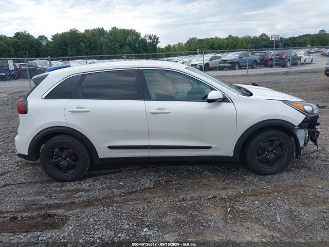 2017 Kia Niro Fe მანქანა იყიდება აუქციონზე, vin: KNDCB3LC0H5081238, აუქციონის ნომერი: 46126517