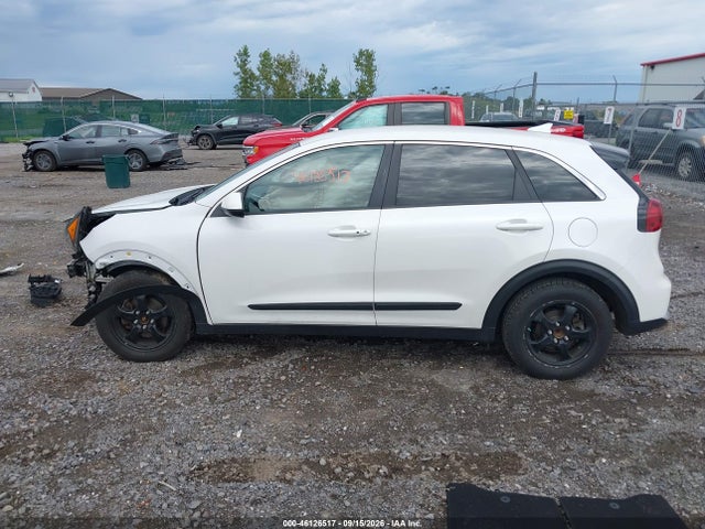 2017 Kia Niro Fe მანქანა იყიდება აუქციონზე, vin: KNDCB3LC0H5081238, აუქციონის ნომერი: 46126517