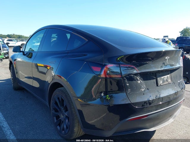 7SAYGAEE0RF069944 Tesla Model Y Long Range Dual Motor All-wheel Drive