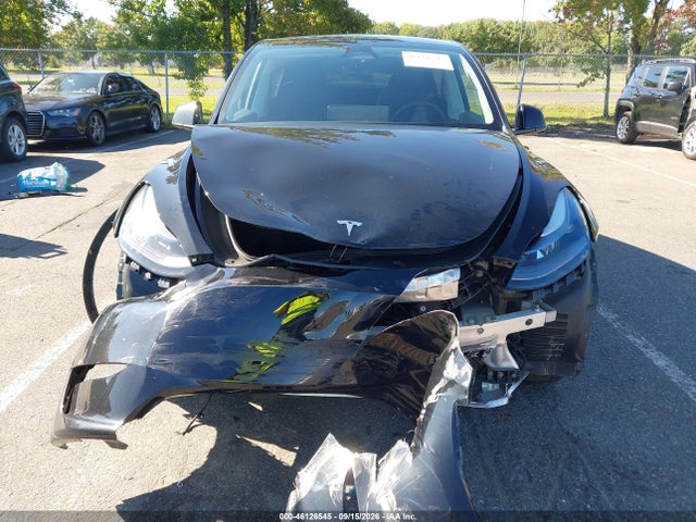 7SAYGAEE0RF069944 Tesla Model Y Long Range Dual Motor All-wheel Drive
