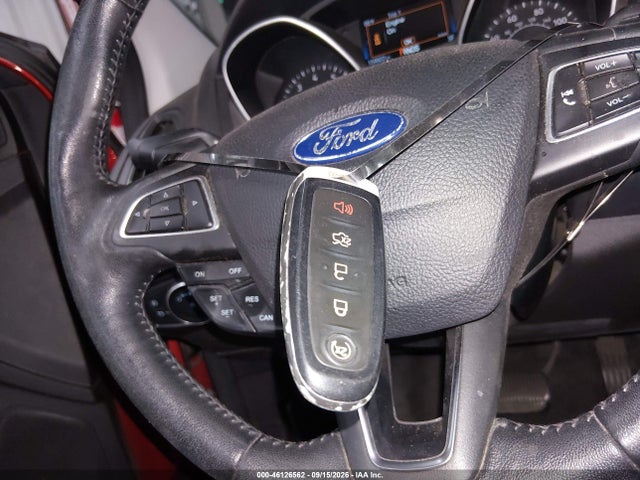 Ford Focus Titanium 2018 1FADP3J25JL281006 Image 11