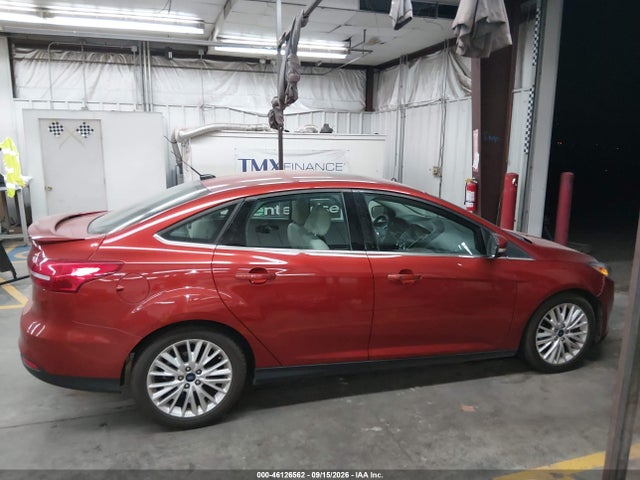 Ford Focus Titanium 2018 1FADP3J25JL281006 Image 13