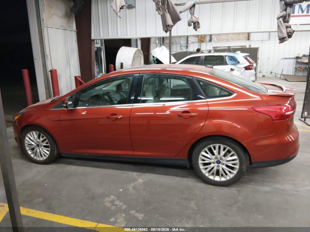 Ford Focus Titanium 2018 1FADP3J25JL281006 Image 14