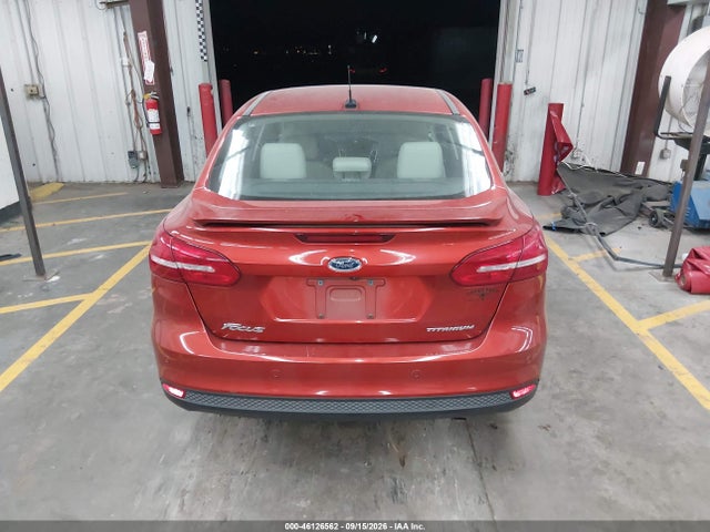 Ford Focus Titanium 2018 1FADP3J25JL281006 Image 16