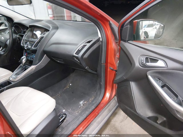 Ford Focus Titanium 2018 1FADP3J25JL281006 Image 5