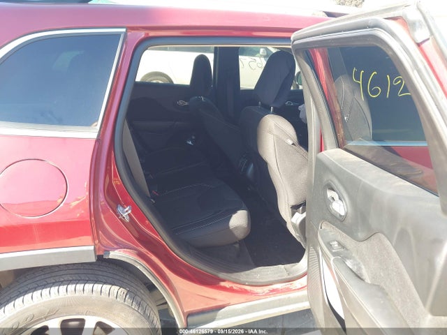 Продажа на аукционе авто 2015 Jeep Cherokee Latitude, vin: 1C4PJLCB6FW711430, номер лота: 46126579