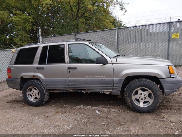 Продаж на аукціоні авто 1998 Jeep - Cj Laredo/tsi, vin: IJ4GZ58S3WC351042, номер лоту: 46126643