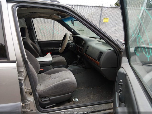 Продаж на аукціоні авто 1998 Jeep - Cj Laredo/tsi, vin: IJ4GZ58S3WC351042, номер лоту: 46126643