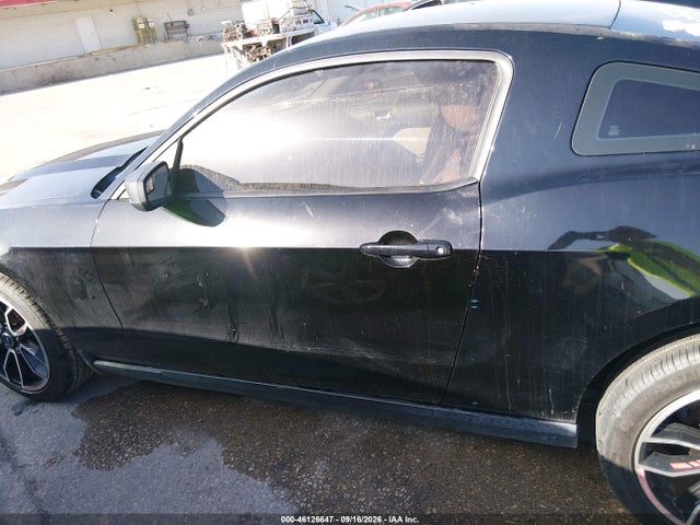 2012 Ford Mustang V6 Premium მანქანა იყიდება აუქციონზე, vin: 1ZVBP8AM2C5210799, აუქციონის ნომერი: 46126647
