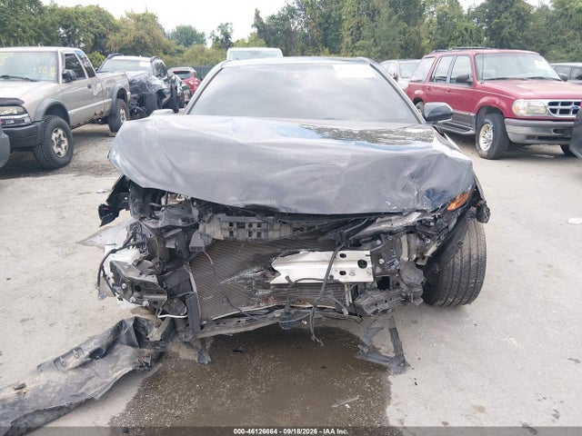 2021 Toyota Camry Xse Hybrid მანქანა იყიდება აუქციონზე, vin: 4T1K31AK2MU551255, აუქციონის ნომერი: 46126664