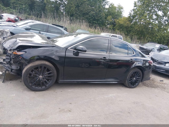 2021 Toyota Camry Xse Hybrid მანქანა იყიდება აუქციონზე, vin: 4T1K31AK2MU551255, აუქციონის ნომერი: 46126664