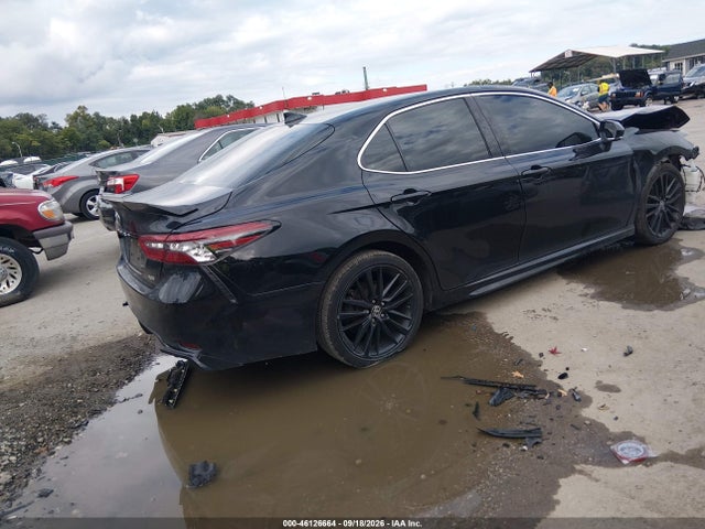 2021 Toyota Camry Xse Hybrid მანქანა იყიდება აუქციონზე, vin: 4T1K31AK2MU551255, აუქციონის ნომერი: 46126664