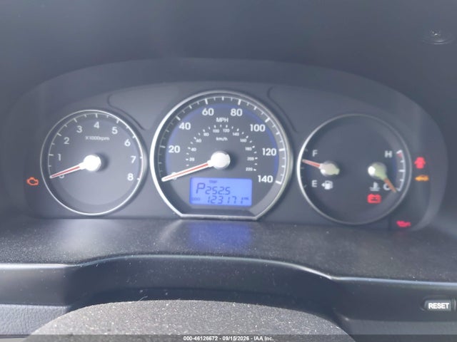 46126672 :رقم المزاد ، 5XYZG3AB1BG037883 vin ، 2011 Hyundai Santa Fe Gls مزاد بيع