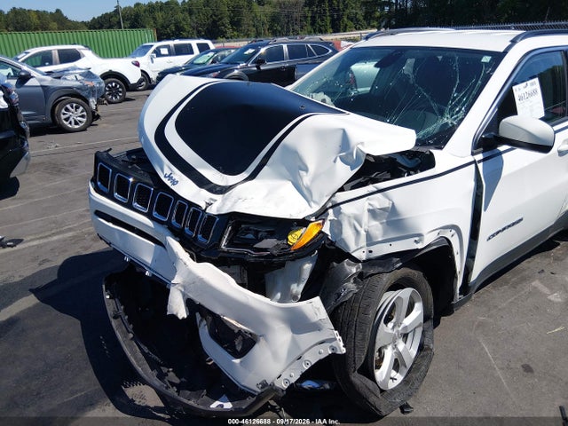 2018 Jeep Compass Latitude 4x4 მანქანა იყიდება აუქციონზე, vin: 3C4NJDBB8JT455000, აუქციონის ნომერი: 46126688
