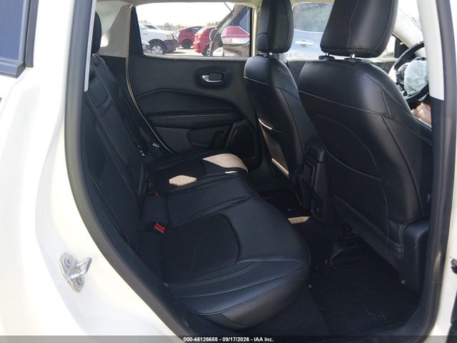 2018 Jeep Compass Latitude 4x4 მანქანა იყიდება აუქციონზე, vin: 3C4NJDBB8JT455000, აუქციონის ნომერი: 46126688