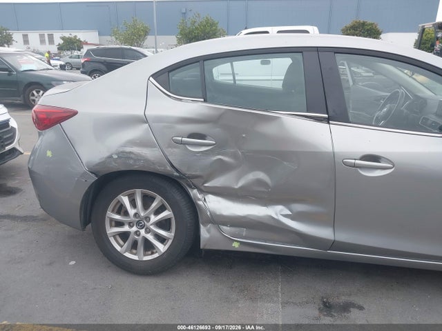 Продаж на аукціоні авто 2016 Mazda Mazda3 I Sport, vin: JM1BM1U76G1280926, номер лоту: 46126693