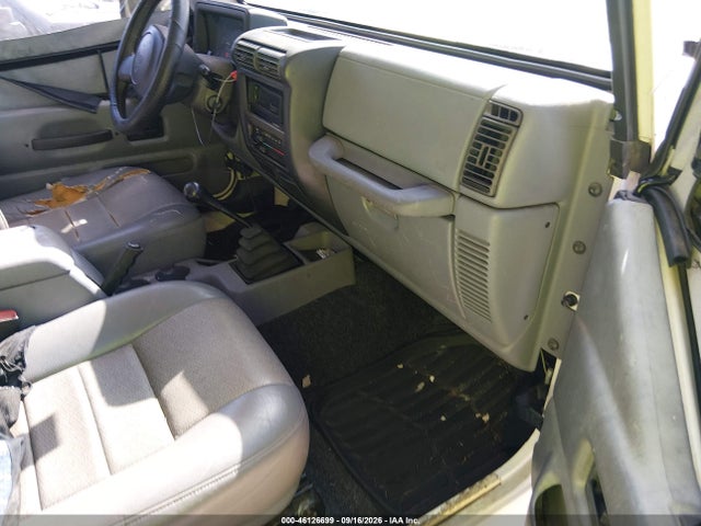 46126699 :رقم المزاد ، 1J4FY29P1WP706533 vin ، 1998 Jeep Wrangler Se مزاد بيع
