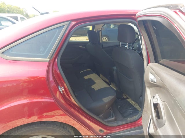 46126706 :رقم المزاد ، 1FADP3F25HL282448 vin ، 2017 Ford Focus Se مزاد بيع