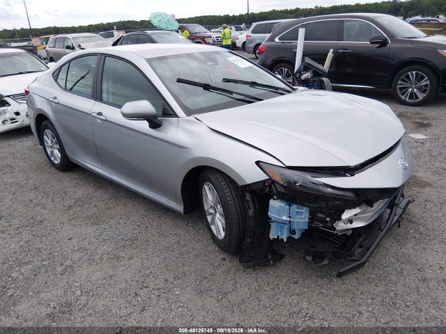 2026 Toyota Camry Le მანქანა იყიდება აუქციონზე, vin: 4T1DAACK2TU783302, აუქციონის ნომერი: 46126749