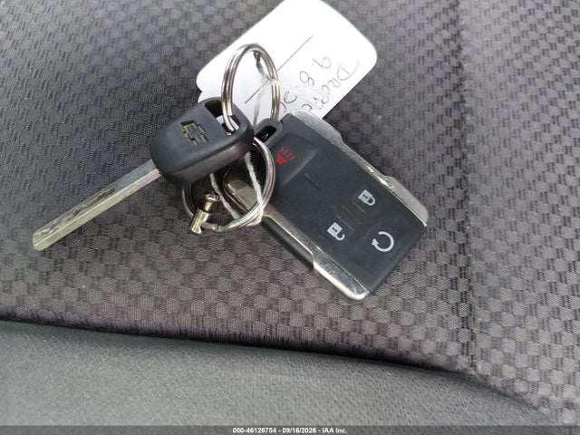 Продажа на аукционе авто 2015 Chevrolet Silverado 1500 1lt, vin: 1GCVKREC7FZ161215, номер лота: 46126754