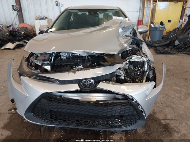 46126760 :رقم المزاد ، 5YFEPMAEXMP157761 vin ، 2021 Toyota Corolla Le مزاد بيع