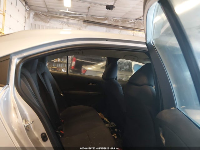 46126760 :رقم المزاد ، 5YFEPMAEXMP157761 vin ، 2021 Toyota Corolla Le مزاد بيع