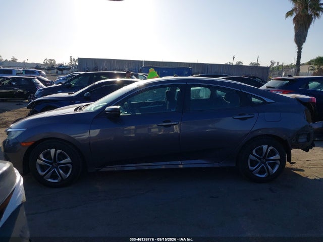 Honda Civic Lx 2018 2HGFC2F52JH501311 Image 15