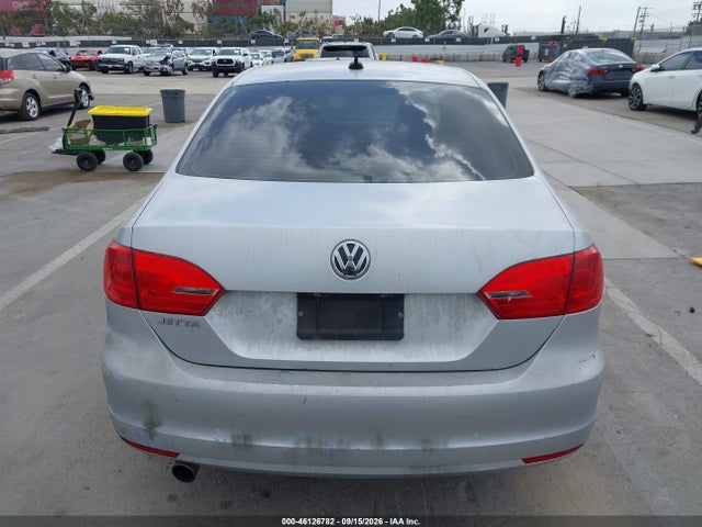 Продажа на аукционе авто 2011 Volkswagen Jetta 2.5l Se, vin: 3VWDZ7AJ6BM307841, номер лота: 46126782