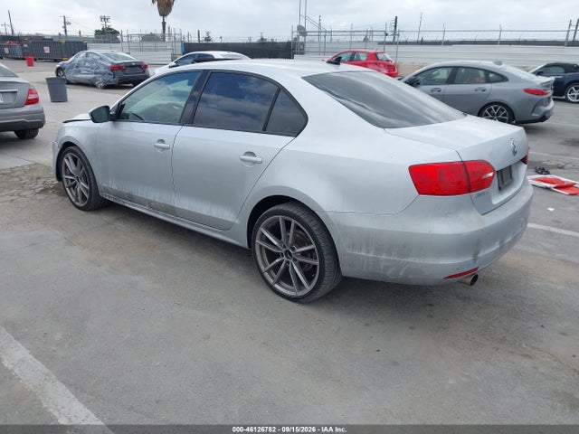 Продажа на аукционе авто 2011 Volkswagen Jetta 2.5l Se, vin: 3VWDZ7AJ6BM307841, номер лота: 46126782
