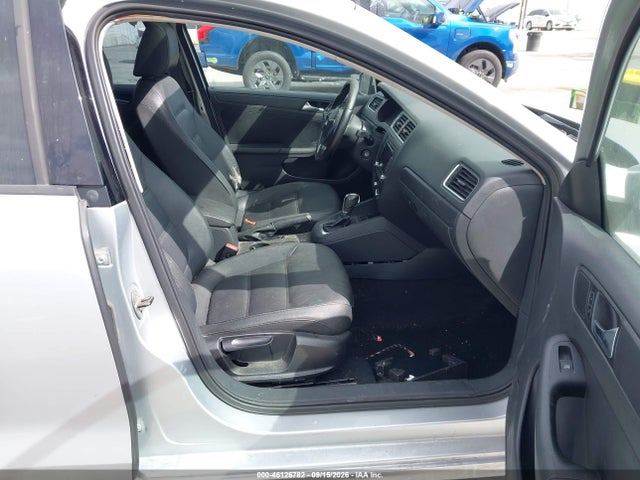 Продажа на аукционе авто 2011 Volkswagen Jetta 2.5l Se, vin: 3VWDZ7AJ6BM307841, номер лота: 46126782