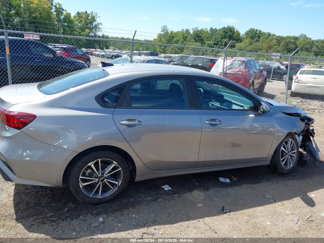 Продажа на аукционе авто 2023 Kia Forte Lxs, vin: 3KPF24AD8PE556023, номер лота: 46126784