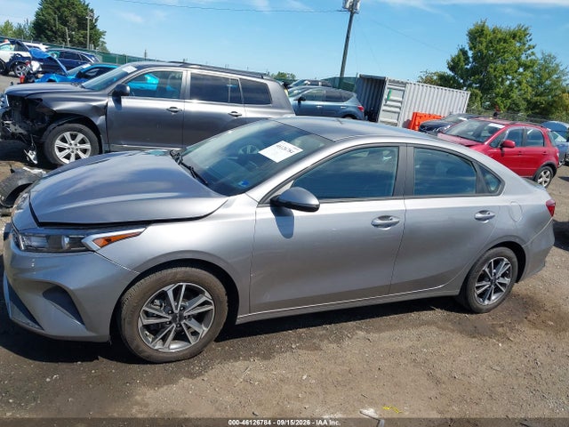 Продажа на аукционе авто 2023 Kia Forte Lxs, vin: 3KPF24AD8PE556023, номер лота: 46126784