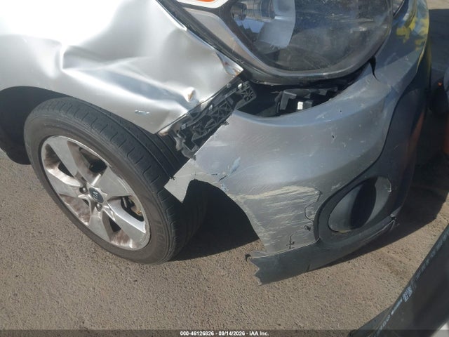 KIA Soul 2017 KNDJN2A22H7458370 Image 12