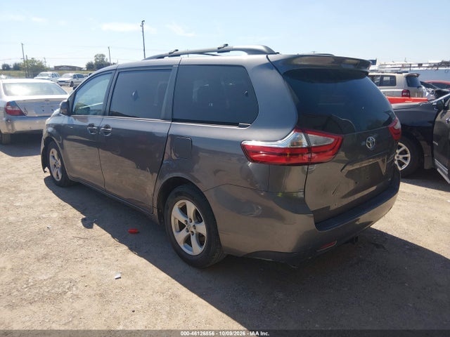 Продажа на аукционе авто 2015 Toyota Sienna Le 8 Passenger, vin: 5TDKK3DC2FS553280, номер лота: 46126856