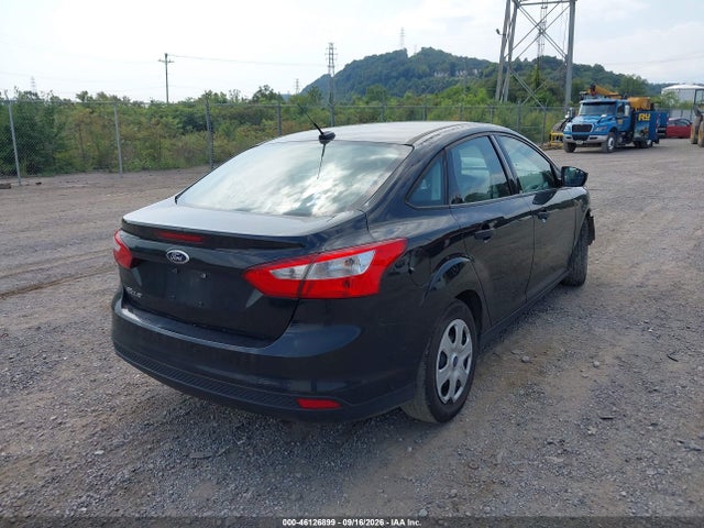 2012 Ford Focus S მანქანა იყიდება აუქციონზე, vin: 1FAHP3E23CL446548, აუქციონის ნომერი: 46126899
