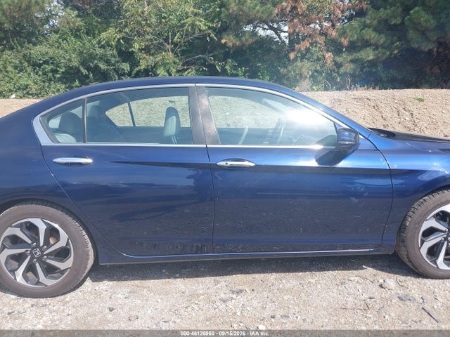 46126960 :رقم المزاد ، 1HGCR2F80HA071251 vin ، 2017 Honda Accord Ex-l مزاد بيع