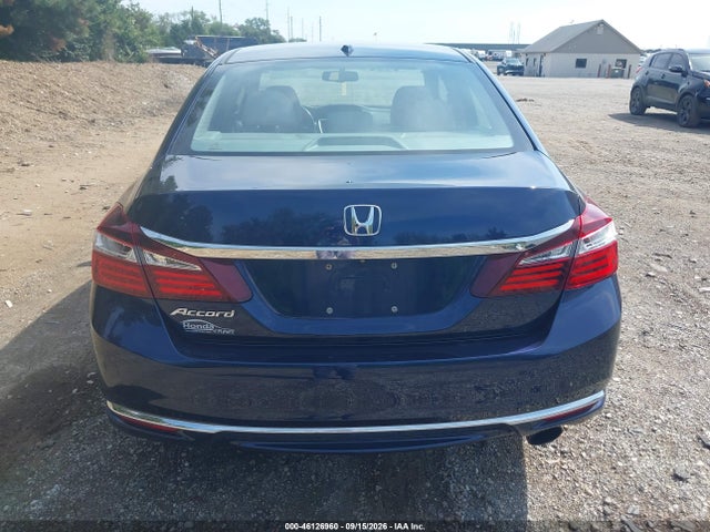 46126960 :رقم المزاد ، 1HGCR2F80HA071251 vin ، 2017 Honda Accord Ex-l مزاد بيع