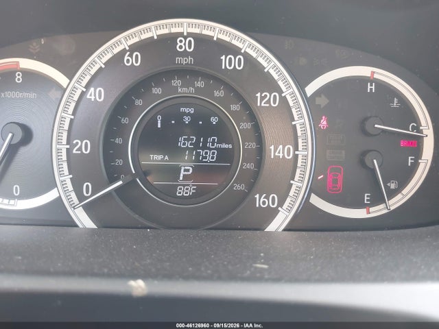 46126960 :رقم المزاد ، 1HGCR2F80HA071251 vin ، 2017 Honda Accord Ex-l مزاد بيع