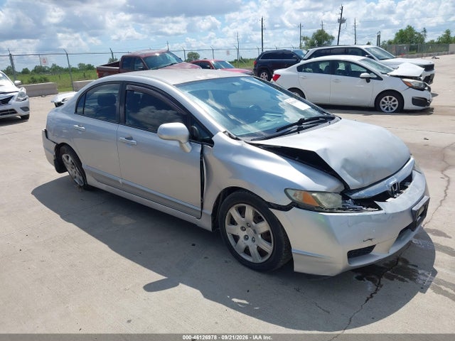 Auction sale of the 2010 Honda Civic Lx, vin: 2HGFA1F55AH306254, lot number: 46126978