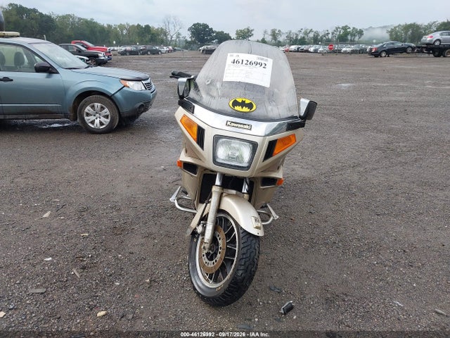 46126992 :رقم المزاد ، JKAZG9B10JB501287 vin ، 1988 Kawasaki Zg1200 مزاد بيع