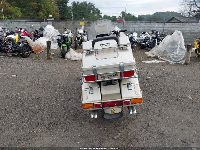 46126992 :رقم المزاد ، JKAZG9B10JB501287 vin ، 1988 Kawasaki Zg1200 مزاد بيع