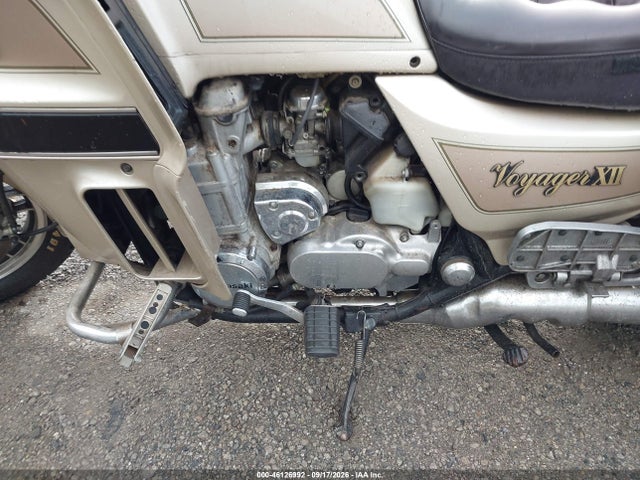 46126992 :رقم المزاد ، JKAZG9B10JB501287 vin ، 1988 Kawasaki Zg1200 مزاد بيع
