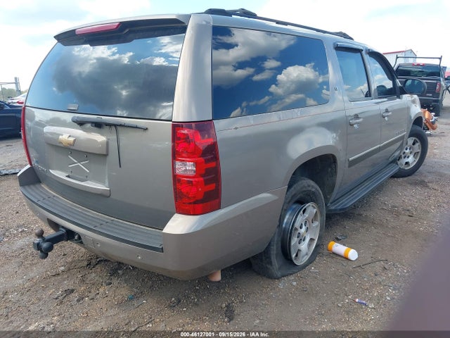 46127001 :رقم المزاد ، 1GNFC16J07J190711 vin ، 2007 Chevrolet Suburban 1500 Lt مزاد بيع