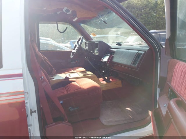 Продажа на аукционе авто 1993 Chevrolet Gmt-400 C3500, vin: 1GCHC33F9PJ386837, номер лота: 46127011