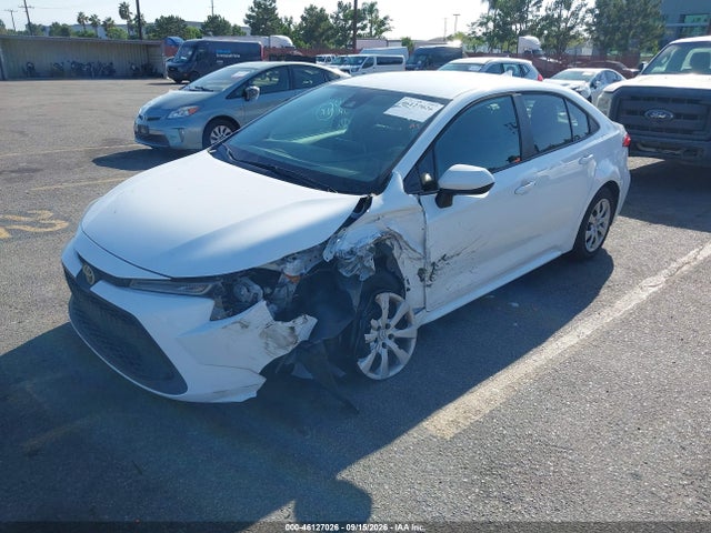 Toyota COROLLA LE 2021 5YFEPMAE0MP153511 Image 2