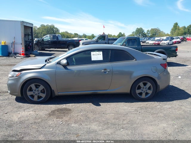2012 Kia Forte Koup Ex მანქანა იყიდება აუქციონზე, vin: KNAFU6A22C5625960, აუქციონის ნომერი: 46127034