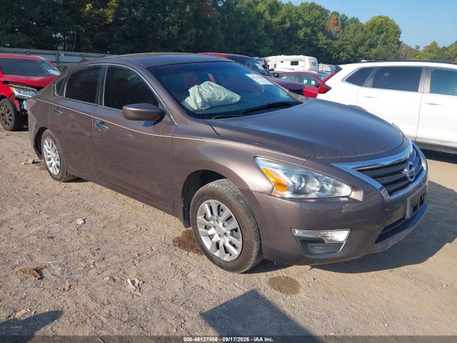 Auction sale of the 2015 Nissan Altima 2.5 S, vin: 1N4AL3AP4FC185594, lot number: 46127056