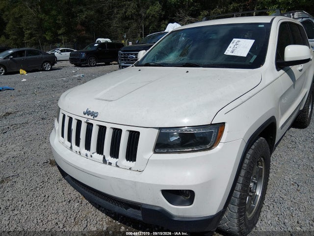 2012 Jeep Grand Cherokee Laredo მანქანა იყიდება აუქციონზე, vin: 1C4RJEAG4CC215607, აუქციონის ნომერი: 46127070